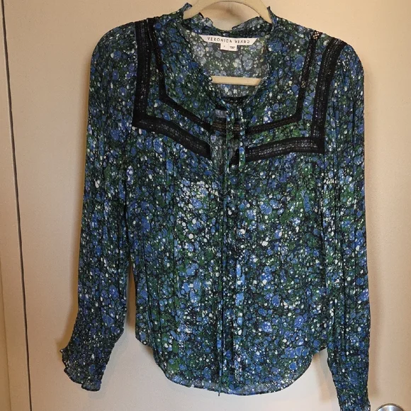 VERONICA BEARD Candita printed chiffon blouse - Picture 3 of 9